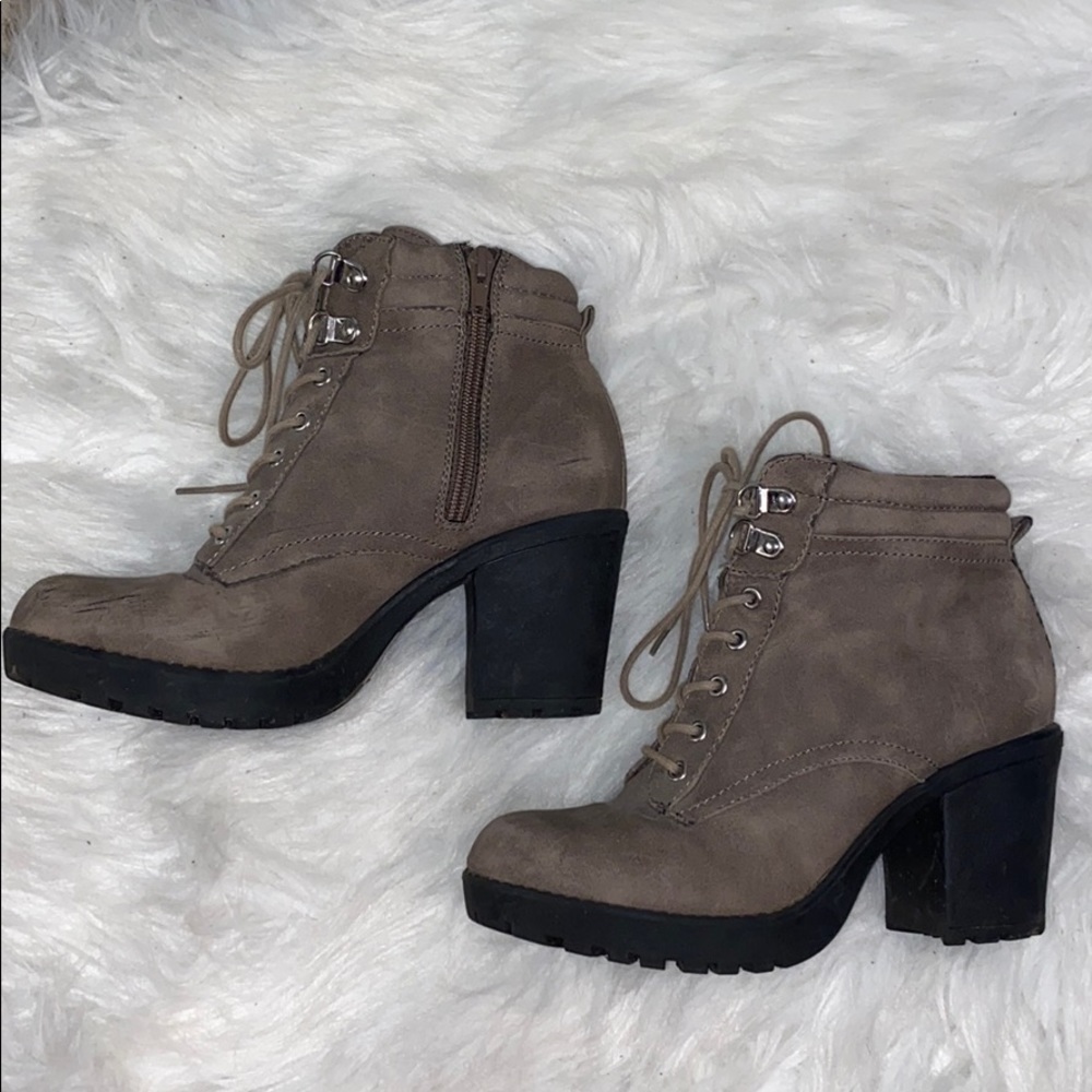 boots